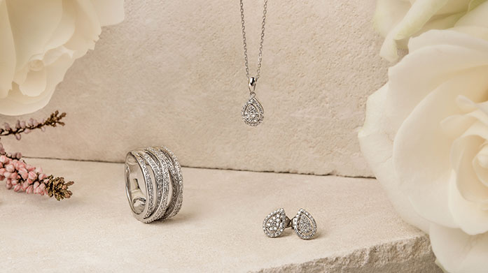 Diamantini Jewellery Ideal for gifting, this edit includes the most beautiful diamond pendant necklaces, stud earrings and engagement rings from Diamantini.